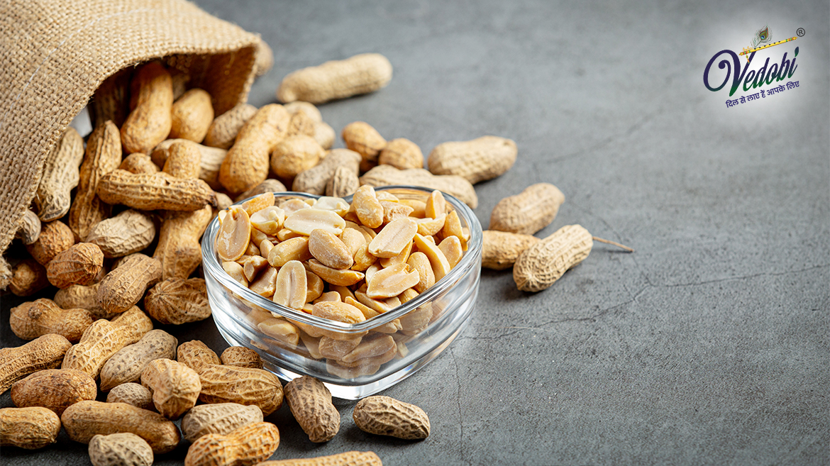 10 Interesting Benefits of Peanuts: Uses & Side Effects