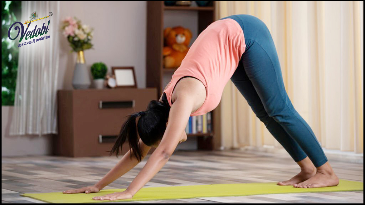 अधोमुखश्वानासन करने के नियम, लाभ और सावधानियां