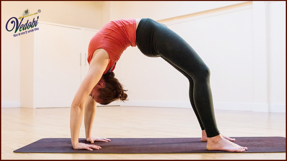 अर्धचक्रासन की विधि, फायदे और सावधानियां