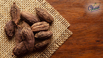 Know the Benefits, Uses and Side effects of Big Cardamom